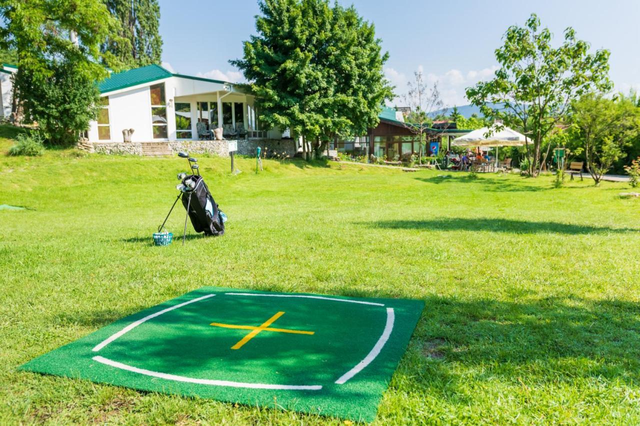 Lac De Verde - Golf&Leisure Resort Breaza  Esterno foto